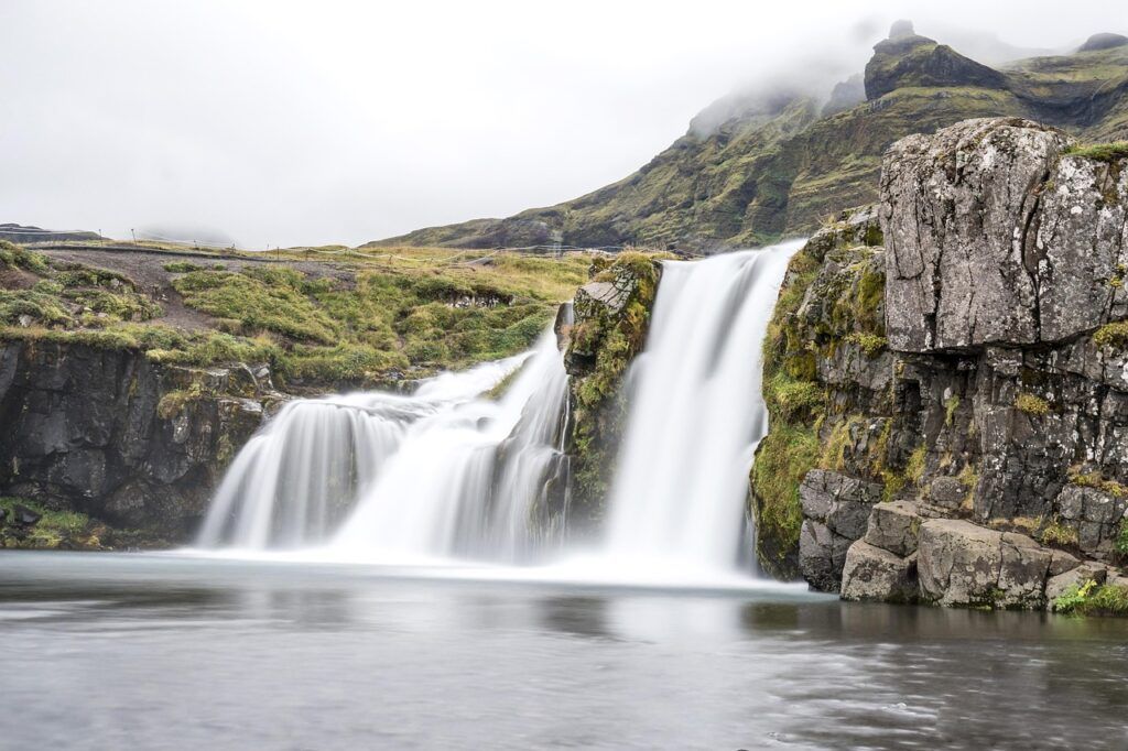 iceland, nature, waterfall, landscape, water, kirkjufellsfoss, outdoors, travel, exploration-4475920.jpg